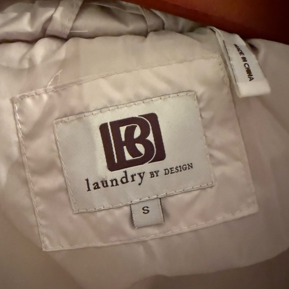 Laundry by Design Off-White Puffer Jacket with Faux Fur - Picture 11 of 11